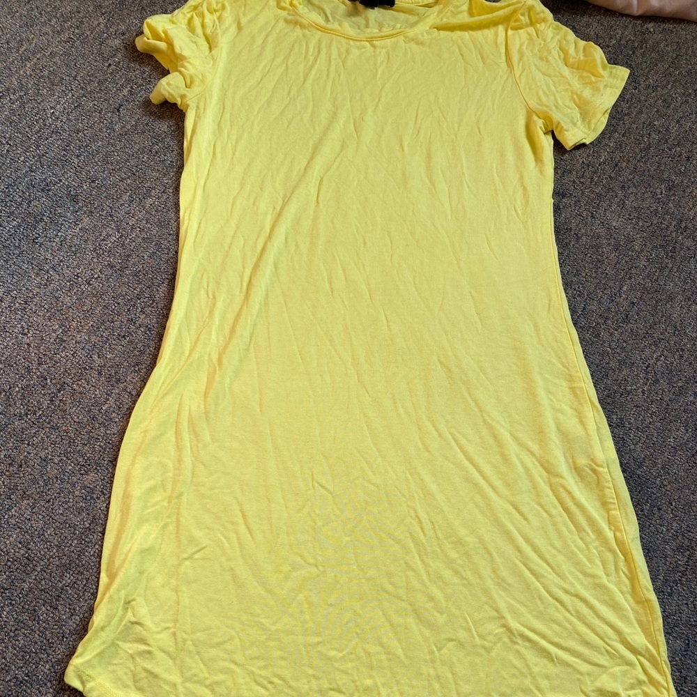 Short dress